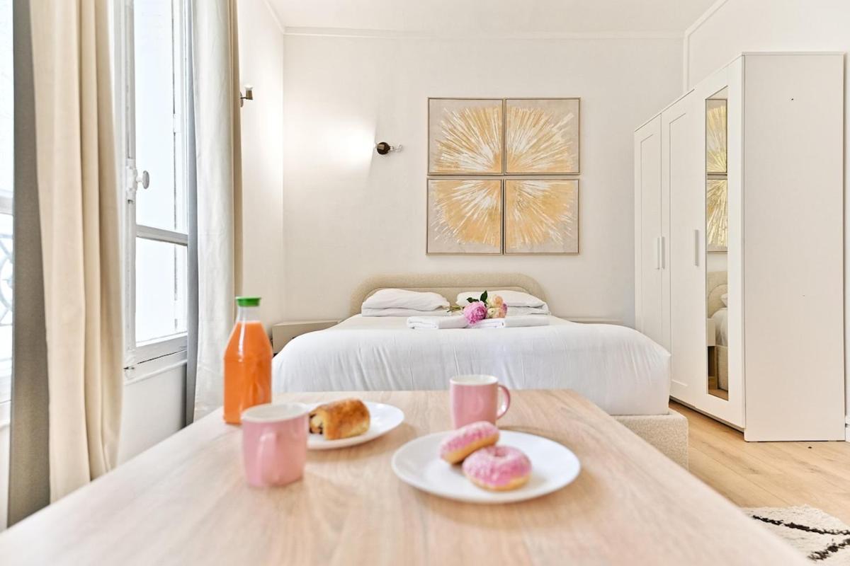 Peaceful Parc Des Buttes-chaumont - Ii Appartement Parijs