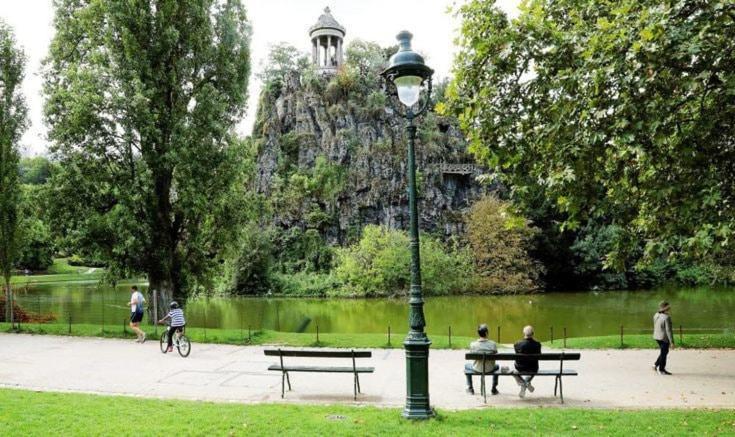 Peaceful Parc Des Buttes-chaumont - Ii Appartement
